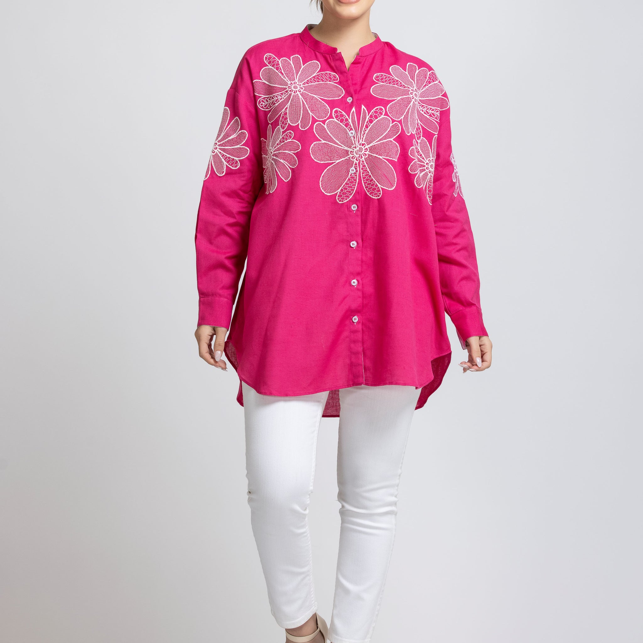 SOLID COLOR FRONT & SLEEVES EMBROIDERED BUTTON-UP SHIRT.