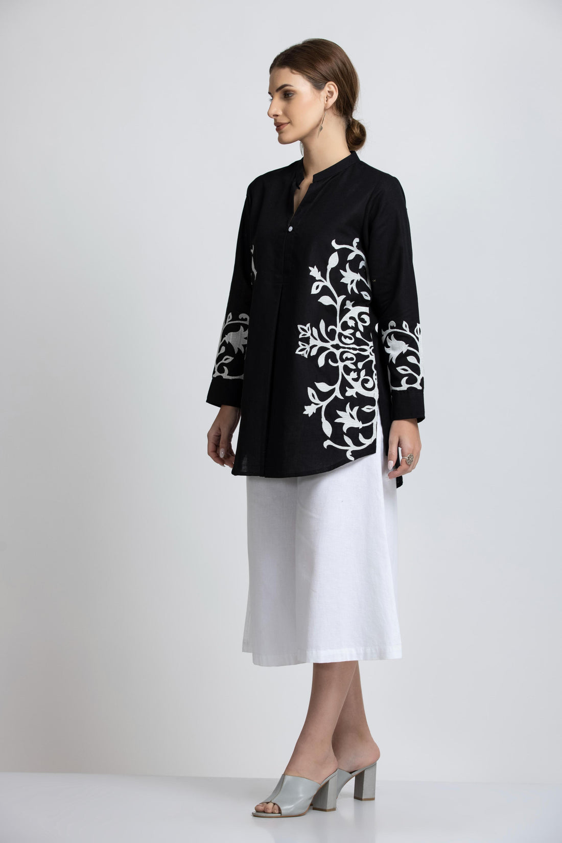 "SOLID COLOR FRONT & SLEEVES EMBROIDERED BUTTON-UP BLACK SHIRT