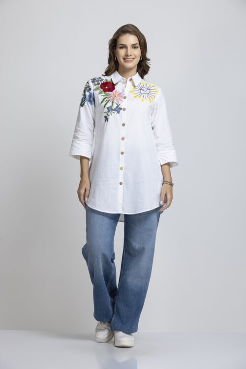SOLID COLOR FRONT EMBROIDERED BUTTON-UP SHIRT-