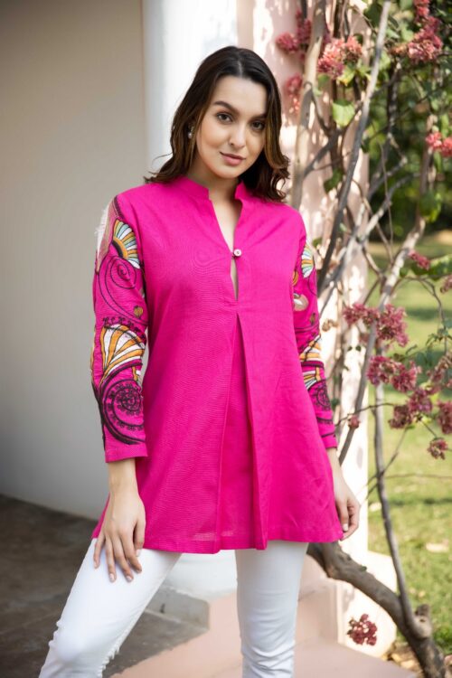 SOLID COLOR EMBROIDERED SLEEVES SHIRT-