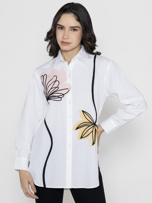 SOLID COLOR FRONT EMBROIDERY COLLAR SHIRT